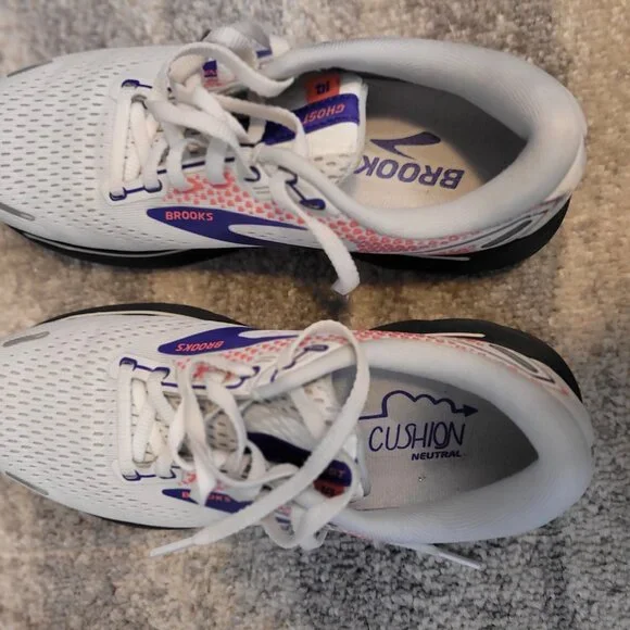 Brooks Women's Ghost 14 Athletic Shoes - White/Purple - Size 6.5 - Picture 4 of 8